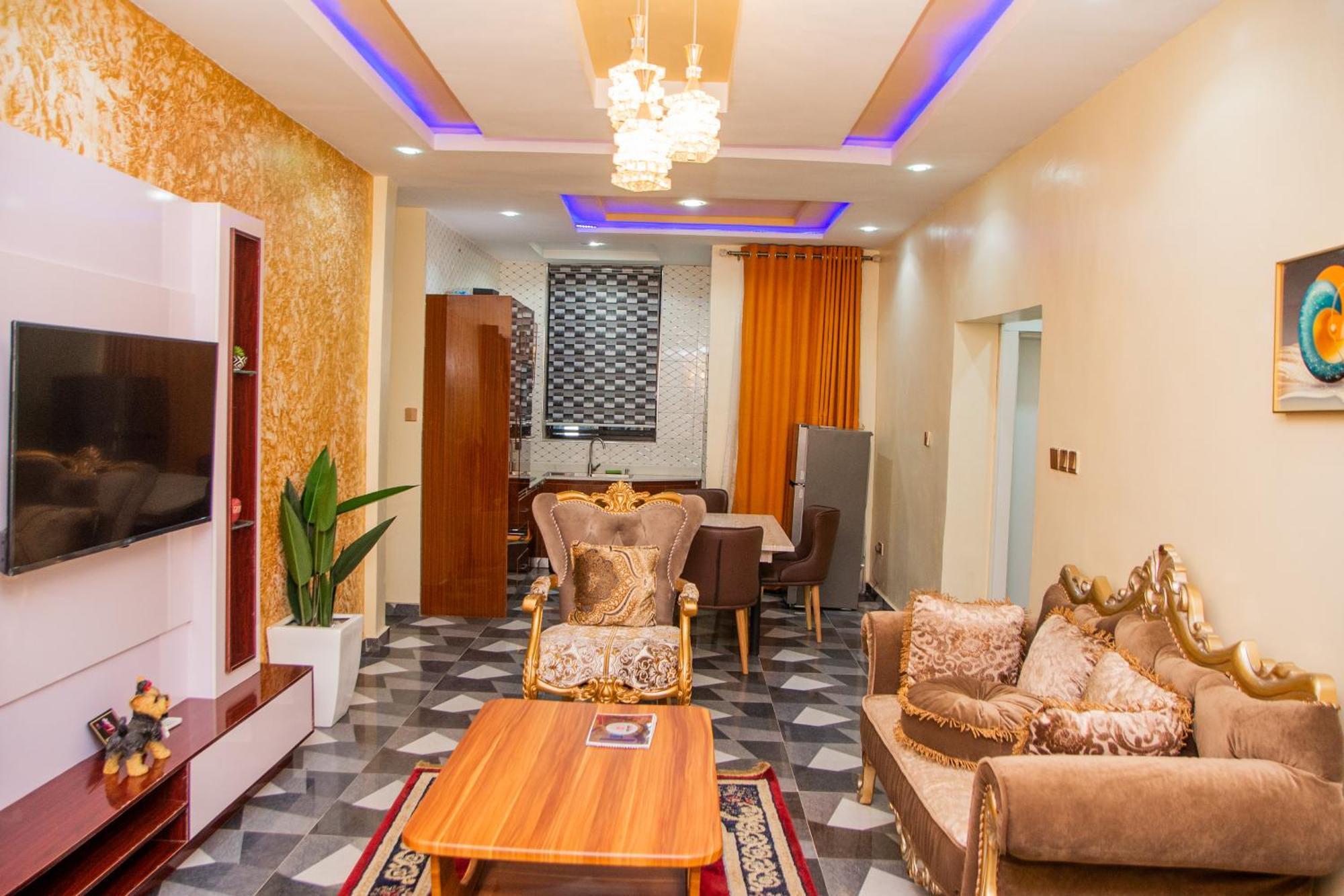 Daystar Luxury Homes And Suites Apartment Asaba Exterior foto